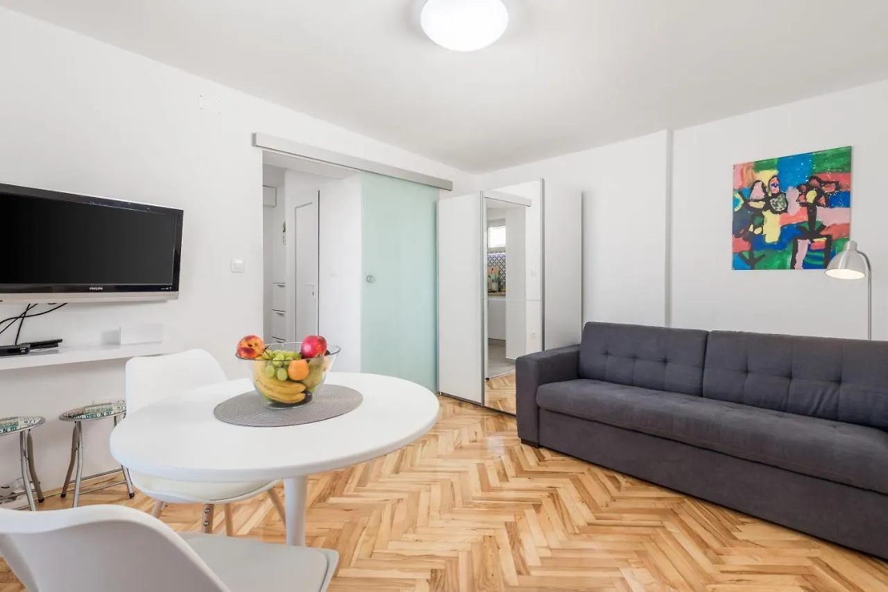 Studio Apartman Rozi Opatija 0*,