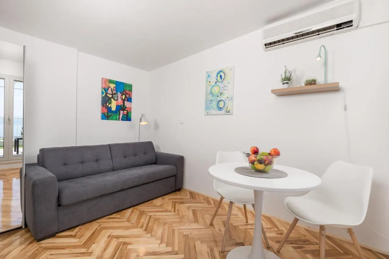 Studio Apartman Rozi Opatija Apartment
