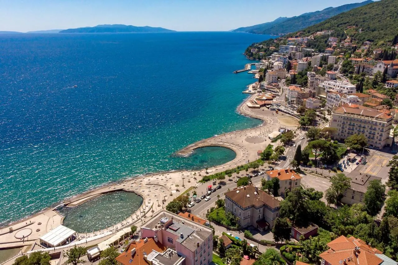 Studio Apartman Rozi Opatija Apartment